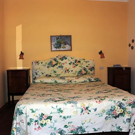 Neranya Li Galli Vila SantʼAgata sui Due Golfi